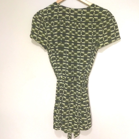 Anthropologie fei Green silk tunic blouse 4 - Picture 6 of 10